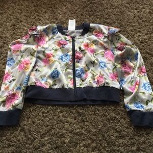 Floral Jacket with zipper size M (7/8)